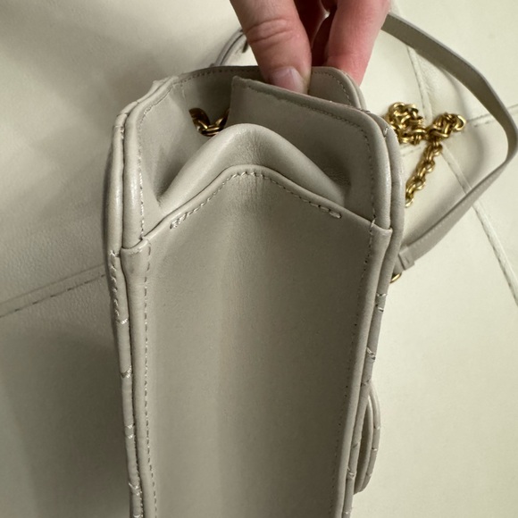 SALVATORE FERRAGAMO Flap Bag - Picture 4 of 8